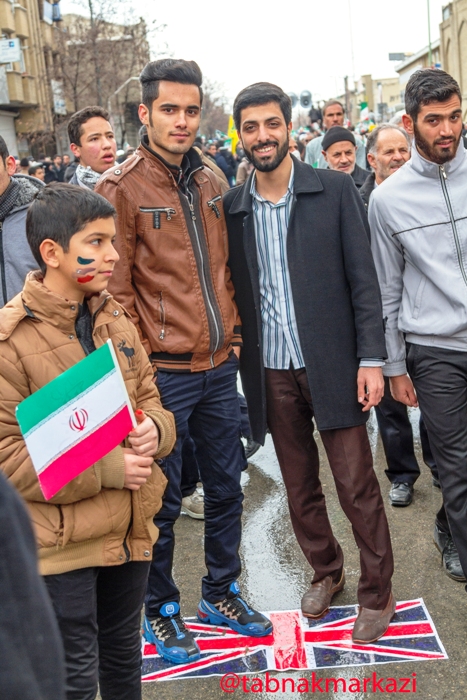 گزارش تصویری حضور مردم استان مرکزی در راهپیمایی 22 بهمن ماه