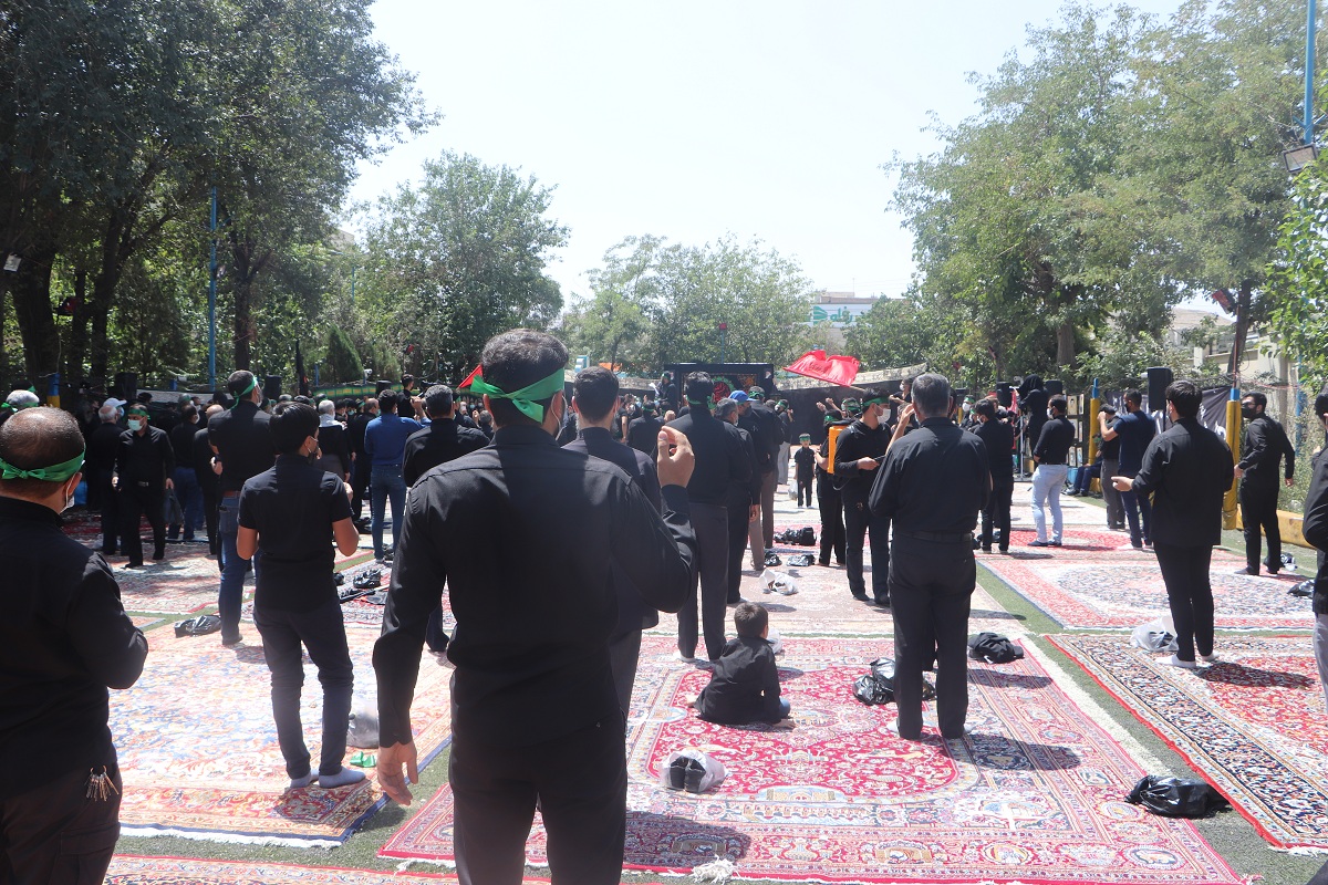 عزاداری روز تاسوعا و شب عاشورای حسینی در اراک برگزار شد