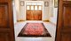 اهدای بیست و یک تخته فرش نفیس به خانه تاریخی امیرکبیر توسط پدر فرش استان مرکزی