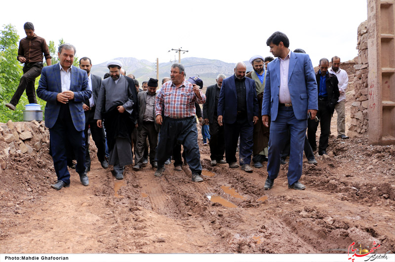 گرامیداشت یاد شهدای روستای کریم آباد مشهد+عکس