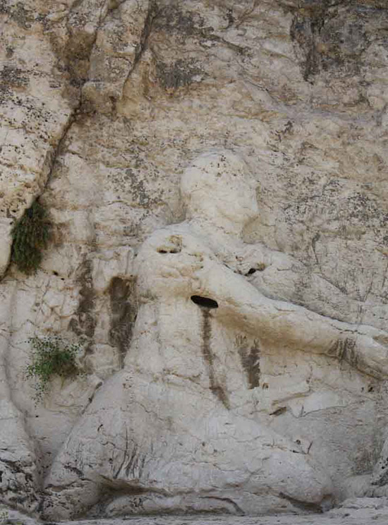 ساسانیان را این بار هموطنانشان نابود می کنند؟!!! ساسانیان را این بار هموطنانشان نابود می کنند؟!!!