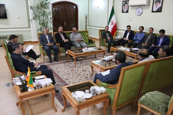 خانه مطبوعات در برگیرنده تمام روزنامهها، خبرگزاریها و پایگاههای خبری مجاز باشد خانه مطبوعات در برگیرنده تمام روزنامهها، خبرگزاریها و پایگاههای خبری مجاز باشد