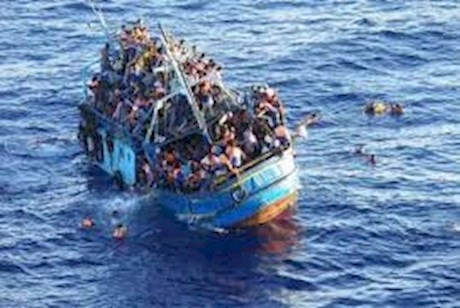 110 پناهجو در امواج خروشان مدیترانه غرق شدند