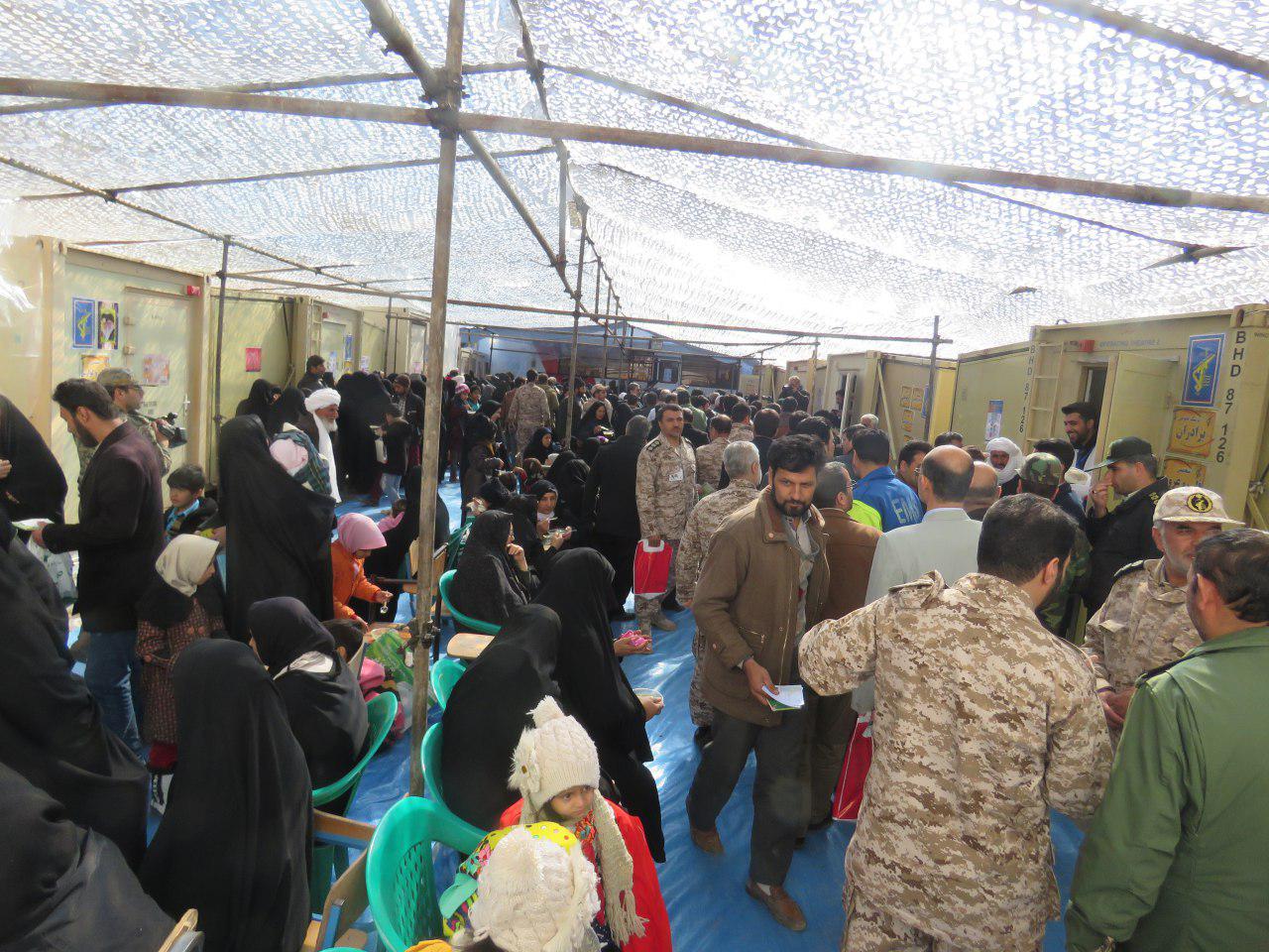 معادل ۹۶ میلیارد ریال خدمات در 12 بیمارستان صحرایی و سیار سپاه ارائه می&zwnj;شود / ایجاد  بیمارستان صحرایی به&zwnj;صورت سیار برای نخستین بار در کشور / رکورددار جابجایی سامانه&zwnj;های درمانی در دنیا هستیم / انعطاف&zwnj;پذیری بیمارستان&zwnj;های تخصصی سیار نیروی زمینی سپاه در کمترین زمان ممکن/خدمات &laquo;رایگان&raquo; درمانی به مرزنشینان ارائه می&zwnj;شود