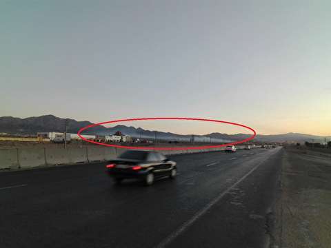 غبار در تاریکی