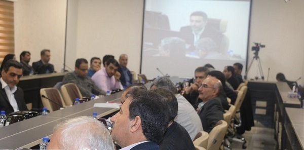 با حضور نمایندگان نهاد ریاست جمهوری، نشست تخصصی ضرورت جمع آوری ، تبیین و ثبت اقدامات وزارت نیرو در دفاع مقدس برگزار شد با حضور نمایندگان نهاد ریاست جمهوری، نشست تخصصی ضرورت جمع آوری ، تبیین و ثبت اقدامات وزارت نیرو در دفاع مقدس برگزار شد