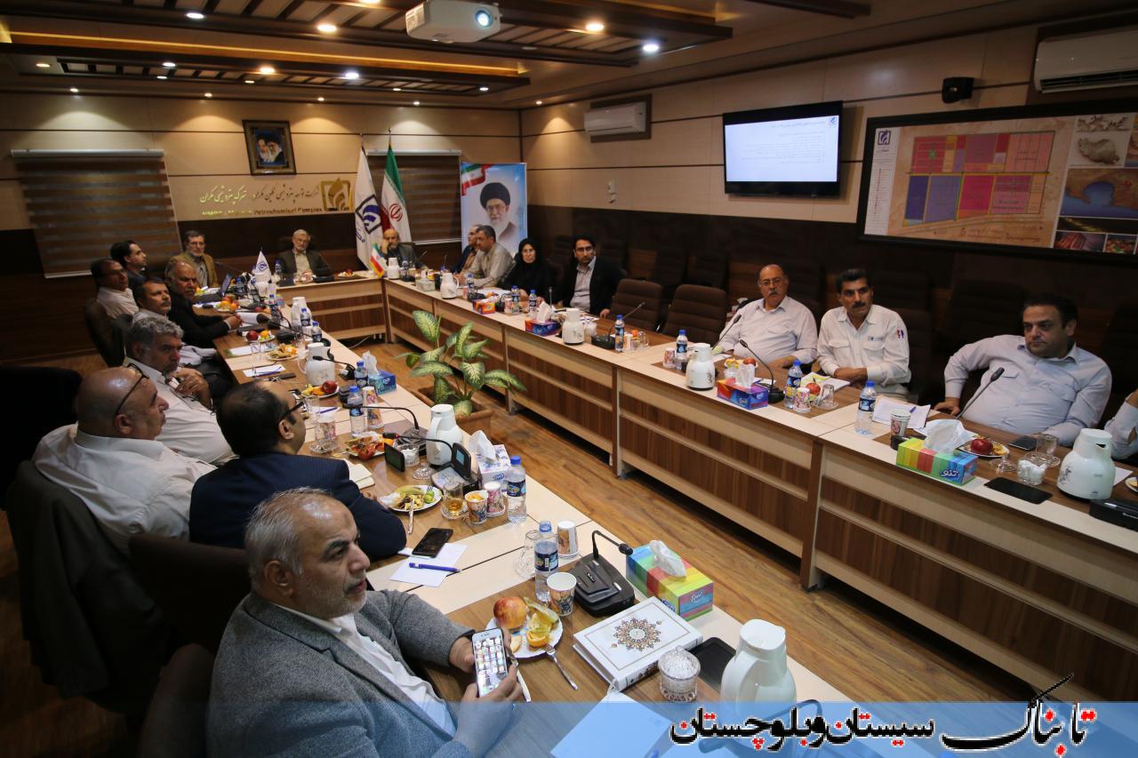 بازدید سرمایه&zwnj;گذاران بزرگترین طرح صنعتی جنوب شرق کشور از چابهار/ گزارش تصویری