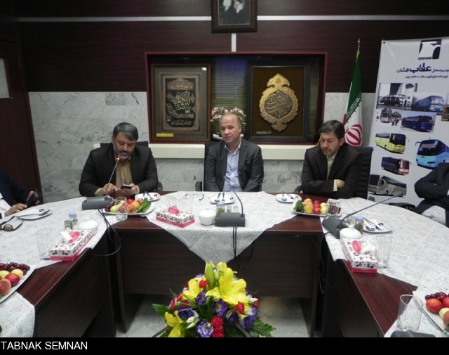 عقاب در خدمت آسمانی پاک عقاب در خدمت آسمانی پاک