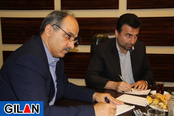 کاظمی در زمینه افزایش درامد شهرداری، قدم های خوبی برداشته است / شهردار برای حل مشکل جزیره،زحمت زیادی کشیده است و به زودی حکم صادر می شود / انصافا کاظمی در پرداخت حقوق و مطالبات کارکنان و کارگران شهرداری موفق و با برنامه عمل کرده است / از عملکرد شهردار رضایت کامل داریم کاظمی در زمینه افزایش درامد شهرداری، قدم های خوبی برداشته است / شهردار برای حل مشکل جزیره،زحمت زیادی کشیده است و به زودی حکم صادر می شود / انصافا کاظمی در پرداخت حقوق و مطالبات کارکنان و کارگران شهرداری موفق و با برنامه عمل کرده است / از عملکرد شهردار رضایت کامل داریم