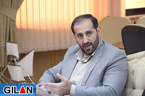 سالاری از رییس جمهور که بالاتر نیست، چرا تحمل انتقادها را ندارد!؟ / از وزیر کشور و دولت روحانی باید پرسید امثال دکتر نجفی در گیلان چه ایرادی داشتند که یک غیر بومی را استاندار ما کردند!؟ / نگاه سالاری به نمایندگان گیلان خطی و جناحی است / نجفی اگرچه تمام و کمال سیاست های دولت را در گیلان اجرا می کرد اما با همه جریان های سیاسی استان نیز تعامل داشت / نجفی را فردی اخلاقمدار و تعاملگرا و سالاری را استاندار عده و جریانی خاص دیده ام سالاری از رییس جمهور که بالاتر نیست، چرا تحمل انتقادها را ندارد!؟ / از وزیر کشور و دولت روحانی باید پرسید امثال دکتر نجفی در گیلان چه ایرادی داشتند که یک غیر بومی را استاندار ما کردند!؟ / نگاه سالاری به نمایندگان گیلان خطی و جناحی است / نجفی اگرچه تمام و کمال سیاست های دولت را در گیلان اجرا می کرد اما با همه جریان های سیاسی استان نیز تعامل داشت / نجفی را فردی اخلاقمدار و تعاملگرا و سالاری را استاندار عده و جریانی خاص دیده ام