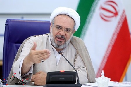 با افرادی که مسیر کامیونها را میبندندبرخورد قاطع می شود با افرادی که مسیر کامیونها را میبندندبرخورد قاطع می شود