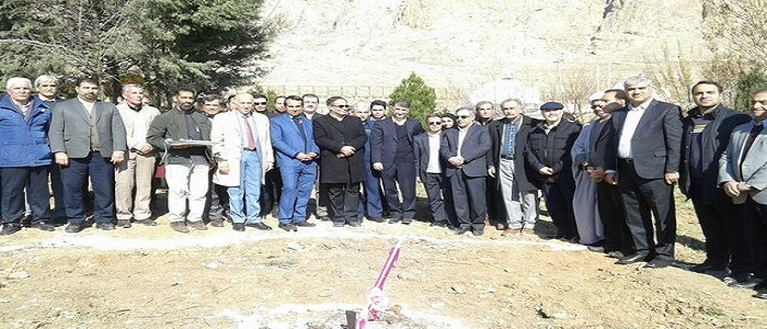 کلنگ احداث بزرگترین همراه‌سرای بیمارستانی کرمانشاه زده شد