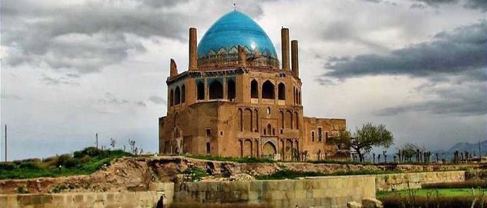 معرفی آثار تاریخی و جاذبه های گردشگری استان زنجان/ گنبد سلطانیه، قلعه بهستان، بقعه پیراحمد زهرنوش، مسجد جامع سجاس معرفی آثار تاریخی و جاذبه های گردشگری استان زنجان/ گنبد سلطانیه، قلعه بهستان، بقعه پیراحمد زهرنوش، مسجد جامع سجاس