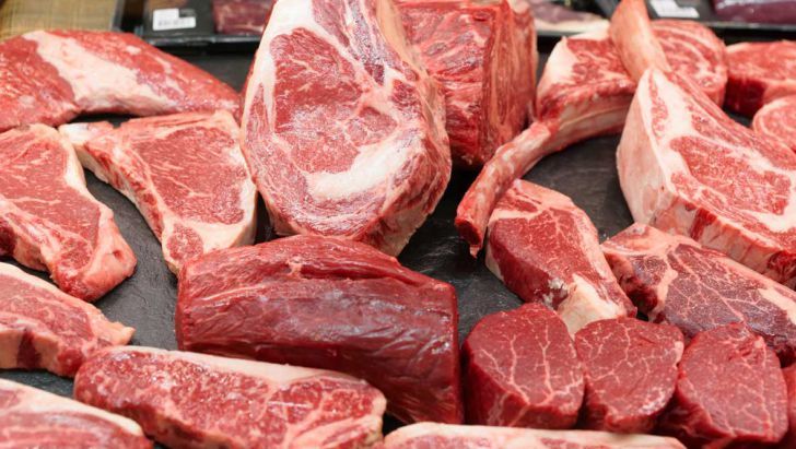 کشف 150کیوگرم گوشت منجمد تاریخ گذشته در رستورانهای شهر قزوین کشف 150کیوگرم گوشت منجمد تاریخ گذشته در رستورانهای شهر قزوین