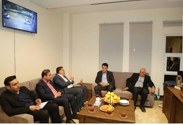 برگزاری جلسات هیات مدیره کانون وکلای دادگستری خوزستان با نمایندگان استان در مجلس شورای اسلامی برگزاری جلسات هیات مدیره کانون وکلای دادگستری خوزستان با نمایندگان استان در مجلس شورای اسلامی