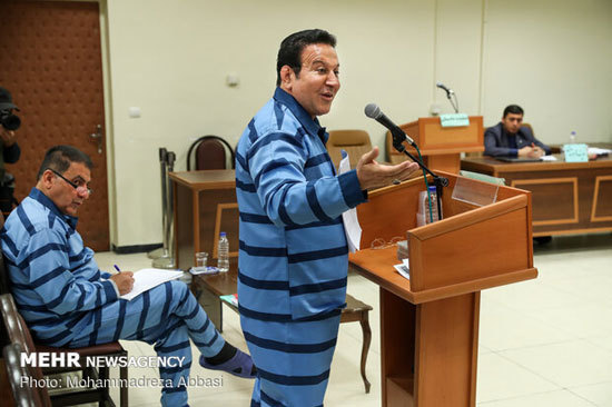 حسین هدایتی به ۲۰ سال حبس محکوم شد حسین هدایتی به ۲۰ سال حبس محکوم شد