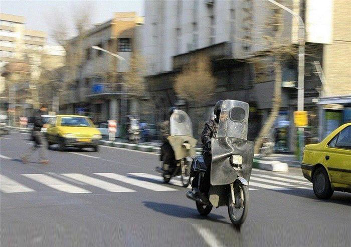 تردد وسایل نقلیه موتوری بدون بیمه نامه ممنوع است تردد وسایل نقلیه موتوری بدون بیمه نامه ممنوع است