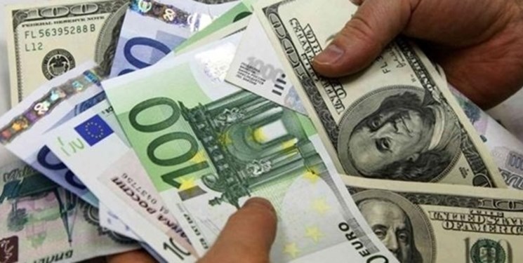 دلار به کانال ۱۴۰۰۰ بازگشت/ افت قیمت سکه+جدول دلار به کانال ۱۴۰۰۰ بازگشت/ افت قیمت سکه+جدول