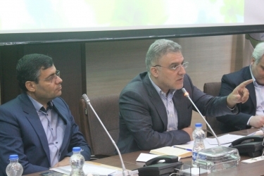 شهرداران و روسای شورای شهر از فرصت باقیمانده در راستای پیشرفت شهرها استفاده کنند شهرداران و روسای شورای شهر از فرصت باقیمانده در راستای پیشرفت شهرها استفاده کنند