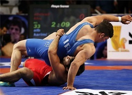 اگر کشتی گیران اصلی را اعزام میکردیم، قهرمان میشدیم