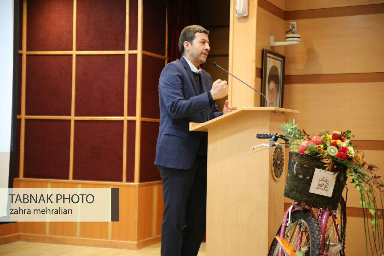 مراسم هفته حمل و نقل در قزوین با حضور معاون عمرانی وزیر کشور برگزار شد مراسم هفته حمل و نقل در قزوین با حضور معاون عمرانی وزیر کشور برگزار شد