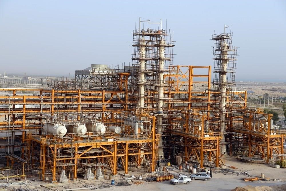 شیوع کرونا تاثیری بر روند تولید پارس جنوبی نداشته است شیوع کرونا تاثیری بر روند تولید پارس جنوبی نداشته است