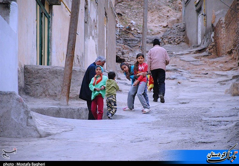 شهرداری سنندج نان خود را از دلالی در می‌آورد!