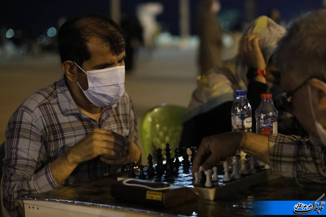 برگزاری مسابقات شطرنج به مناسبت گرامیداشت روز جهانی عصای سفید در بندرعباس