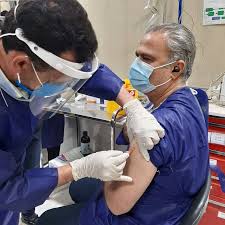 داروها با واکسن کرونا تداخل دارند؟ داروها با واکسن کرونا تداخل دارند؟