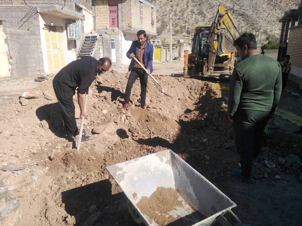 آموزش و پرورش به پایگاه واقعی برنامه های فرهنگی تبدیل شد/اگر این مدارس تکمیل نمی شدند امروز شاهد بحران آموزشی در لنده بودیم.../تصاویر آموزش و پرورش به پایگاه واقعی برنامه های فرهنگی تبدیل شد/اگر این مدارس تکمیل نمی شدند امروز شاهد بحران آموزشی در لنده بودیم.../تصاویر