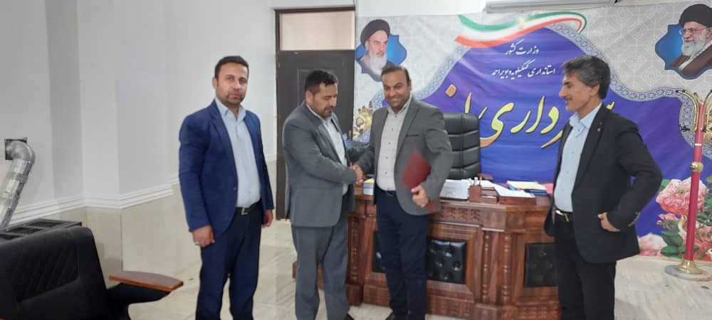 انتصاب دو مشاور برای شهردار لنده انتصاب دو مشاور برای شهردار لنده