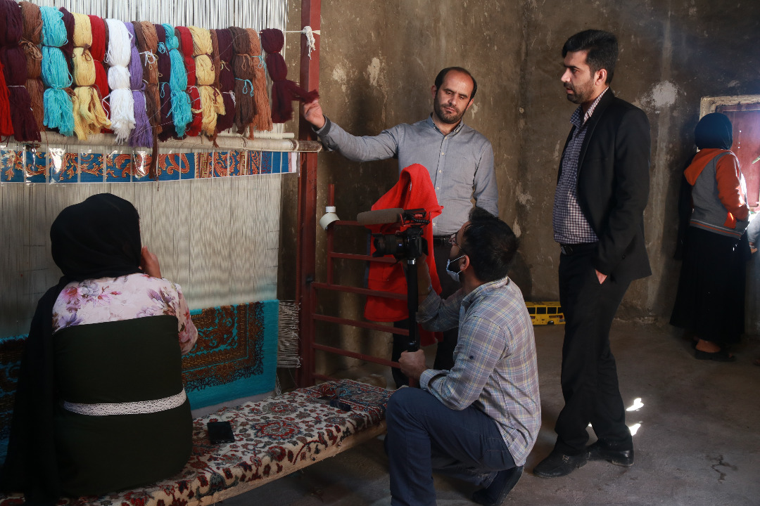 کارگاه های تولیدی خرد و کوچک