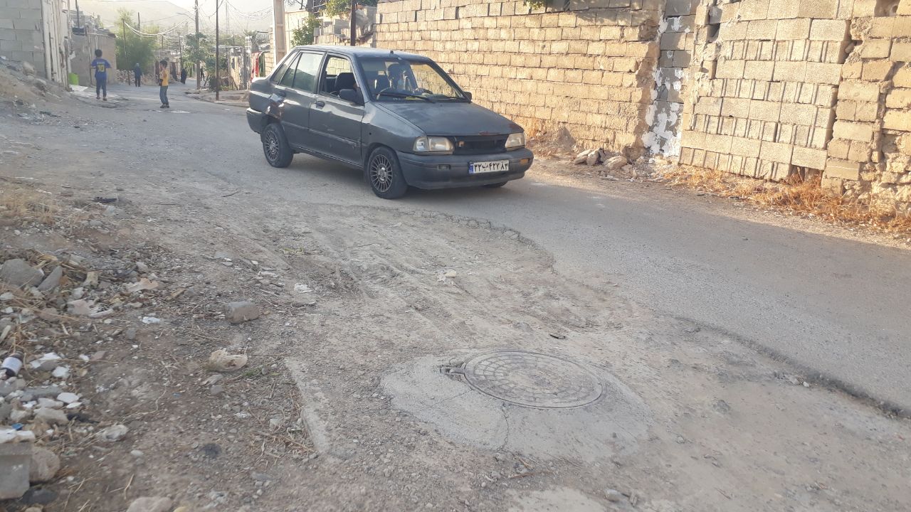 وضعیت بسیار بد زیر ساختی خیابان ها و کوچه ها در لنده+تصویر وضعیت بسیار بد زیر ساختی خیابان ها و کوچه ها در لنده+تصویر