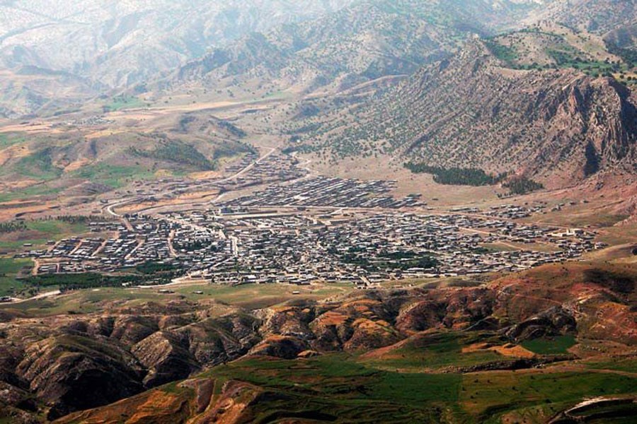 رهن و اجاره مسکن درآمد مردم محروم لنده را می بلعد/ اذعان فرماندار به یک کمکاری در همه سالهای گذشته/یک دلیل قابل تامل در بالارفتن اجاره ها نزد افکار عمومی +تصویر