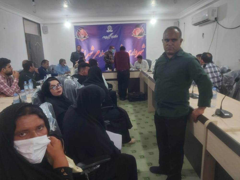 چه زبان هایی که باید از موحد عذر خواهی کنند..!/+تصاویر چه زبان هایی که باید از موحد عذر خواهی کنند..!/+تصاویر