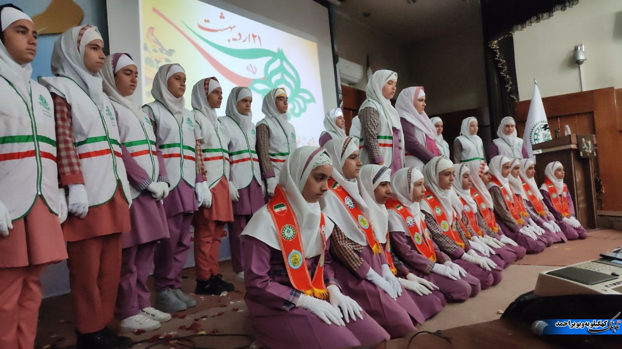 جشن بیست و چهارمین سالروز تشکیل سازمان دانشآموزی / مرادی : آماده برگزاری اردوهای فرهنگی و تربیتی در سال جدید هستیم + فیلم و تصاویر