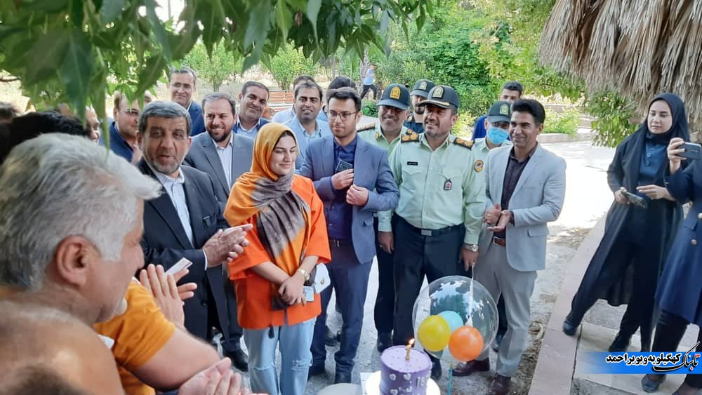 همسفری با بی حجابها تا بازدید از چشمه بلقیس و بلاد شاپور/ شبی با سازو اواز محلی! همسفری با بی حجابها تا بازدید از چشمه بلقیس و بلاد شاپور/ شبی با سازو اواز محلی!