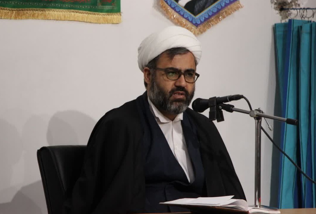 امروز اتحاد مهم ترین مسئله ی کشور است امروز اتحاد مهم ترین مسئله ی کشور است