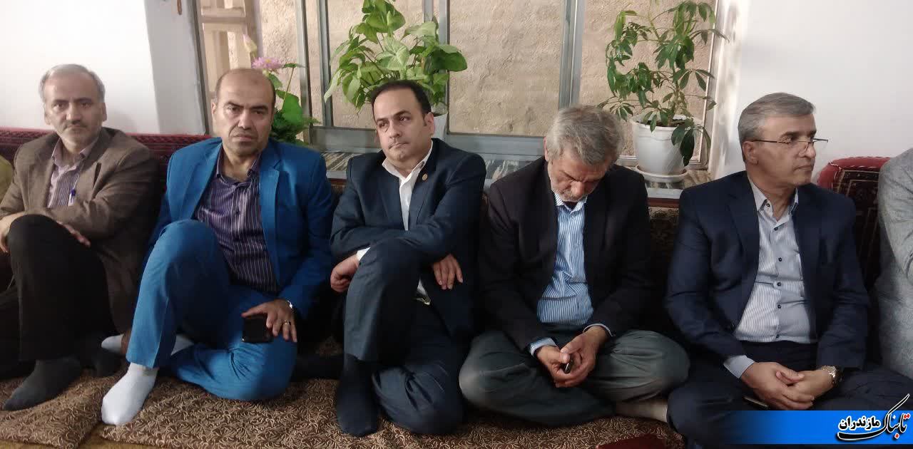 دیدار سرپرست فرمانداری و مدیران دستگاه‌های نکا با امام جمعه شهرستان