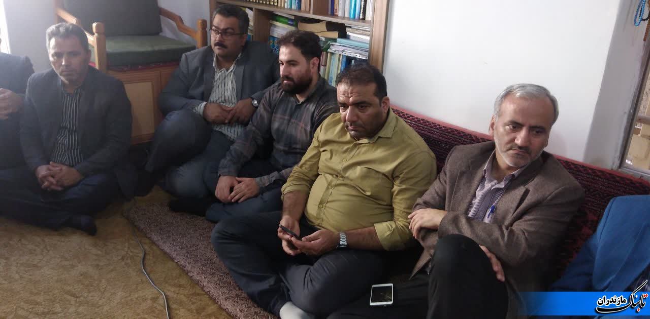 دیدار سرپرست فرمانداری و مدیران دستگاه‌های نکا با امام جمعه شهرستان