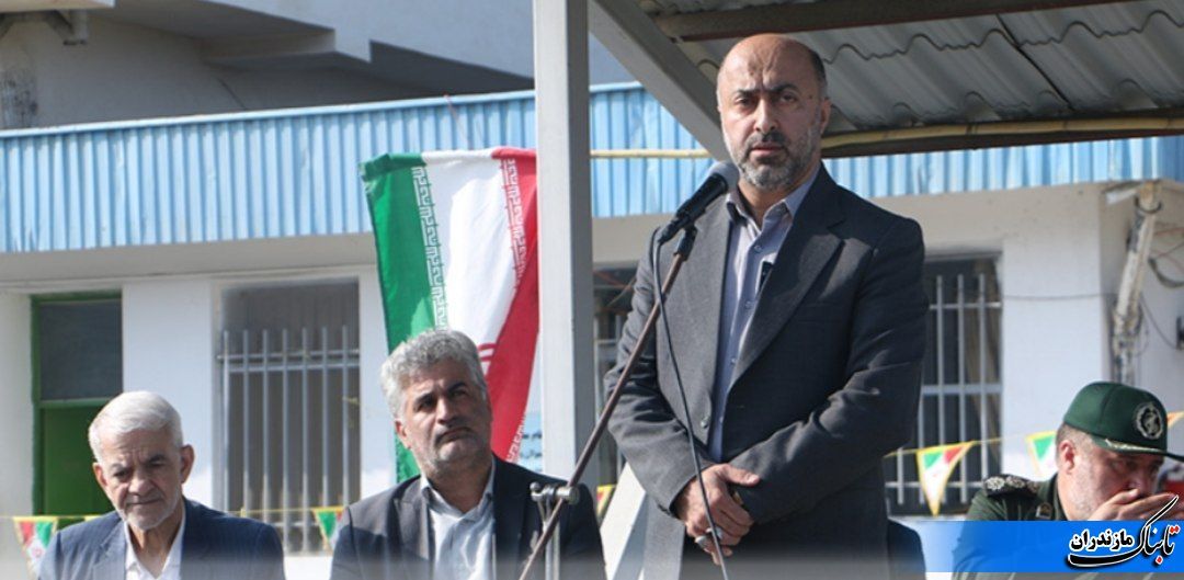 نگذاریم ایثار، مقاومت و ایستادگی ملت ما فراموش شود