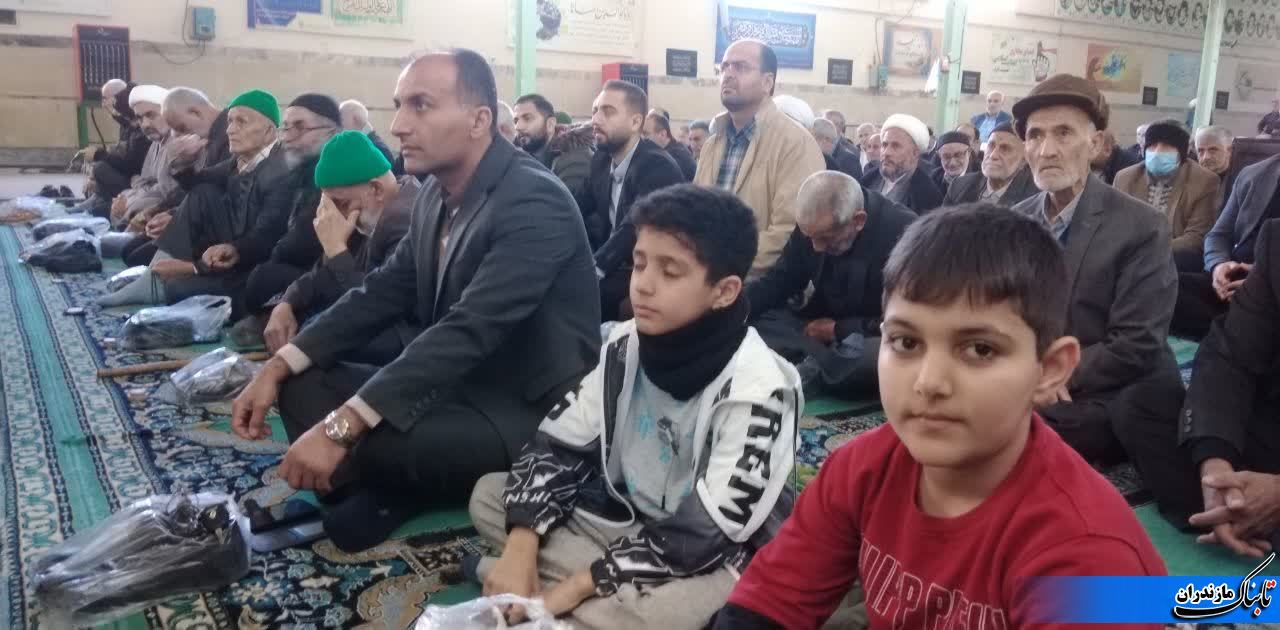 باوجود ائمه‌جمعه زیاد اهل تَسَنُّن در دنیا، فقط رهبران شیعه به غزه کمک و از آنان دفاع می‌کنند