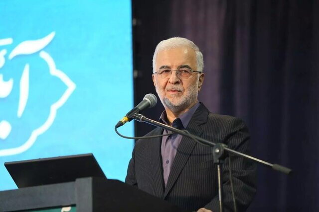 تفاوتی میان اقوام و مذاهب در تعیین سمتها نداریم/ کارآمدی، مهمترین ملاک در انتخاب استانداران است