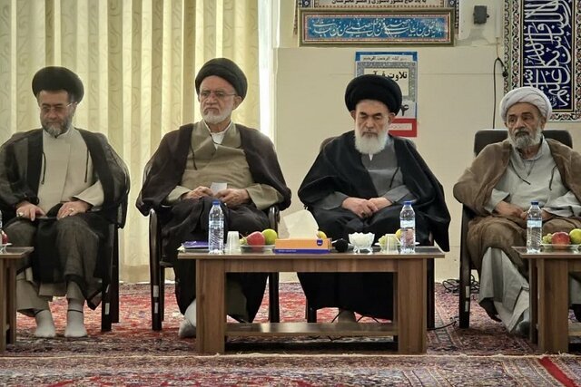 پرونده شهادت امام جمعه کازرون نیازمند قاضی ویژه است