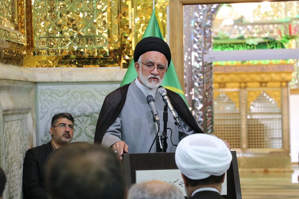 استاندار فارس نسبت به گرانیها نظارت جدی داشته باشد