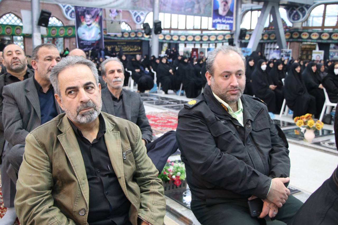 حزن و افتخار، مردم رشت در سوگ شهید امنیت ستوان سوم جمشیدی حزن و افتخار، مردم رشت در سوگ شهید امنیت ستوان سوم جمشیدی