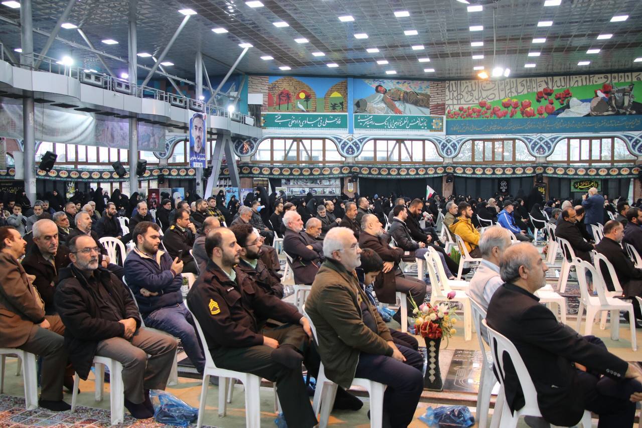 حزن و افتخار، مردم رشت در سوگ شهید امنیت ستوان سوم جمشیدی حزن و افتخار، مردم رشت در سوگ شهید امنیت ستوان سوم جمشیدی