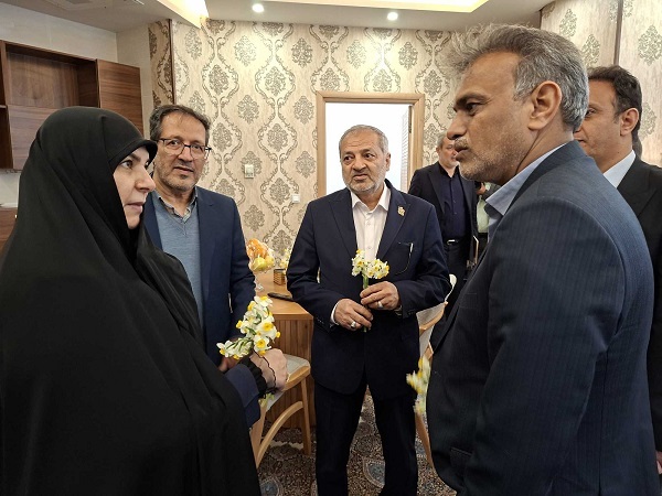 مجوز استخدام ۸۵ هزار معلم اخذ شد بهبود معیشت فرهنگیان در سال آینده