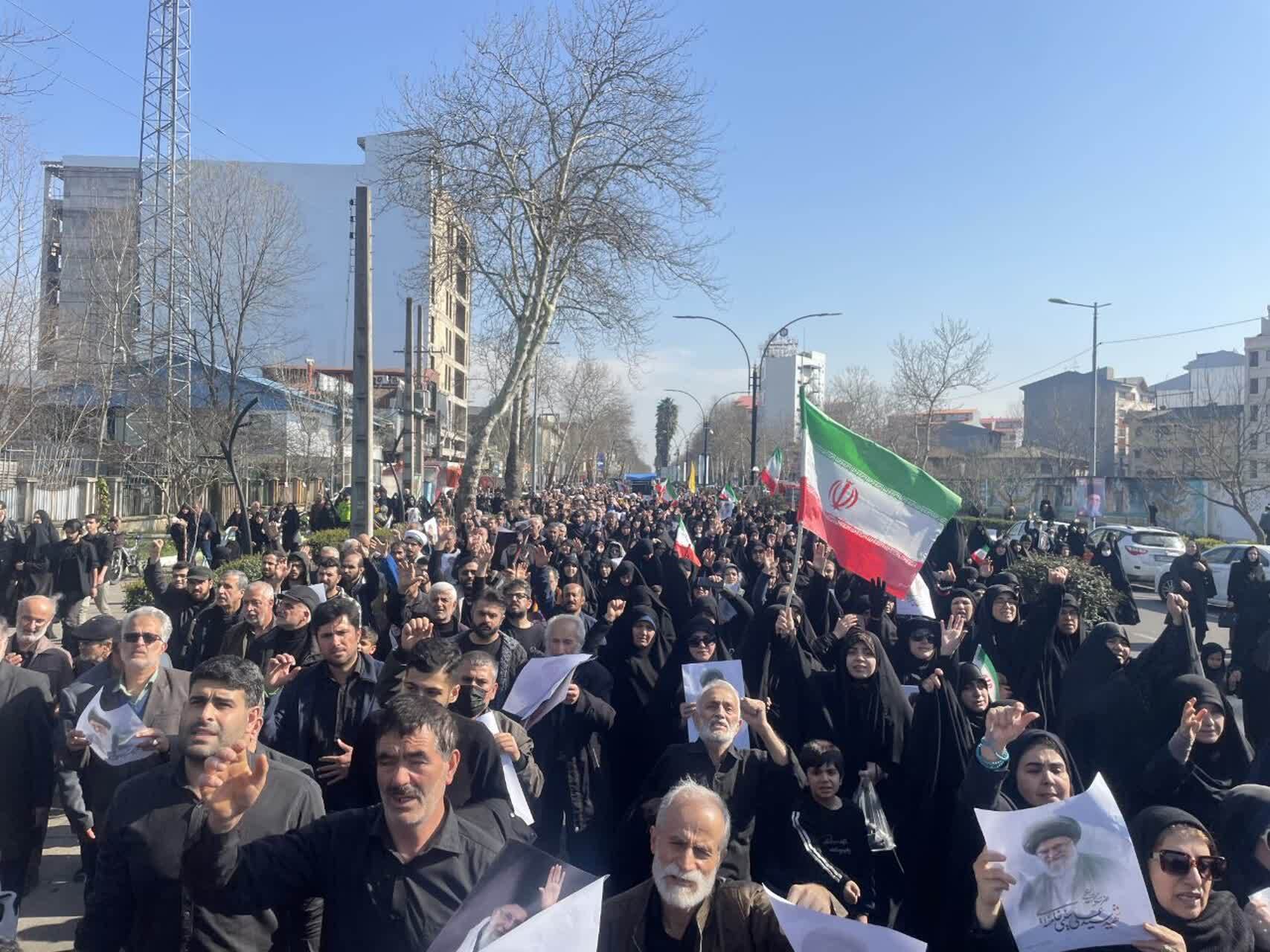 شش ستاره در آسمان افتخار گیلان / تشییع باشکوه شهدای گیلانی جنگ تحمیلی آمریکایی ـ صهیونی در رشت + تصویر