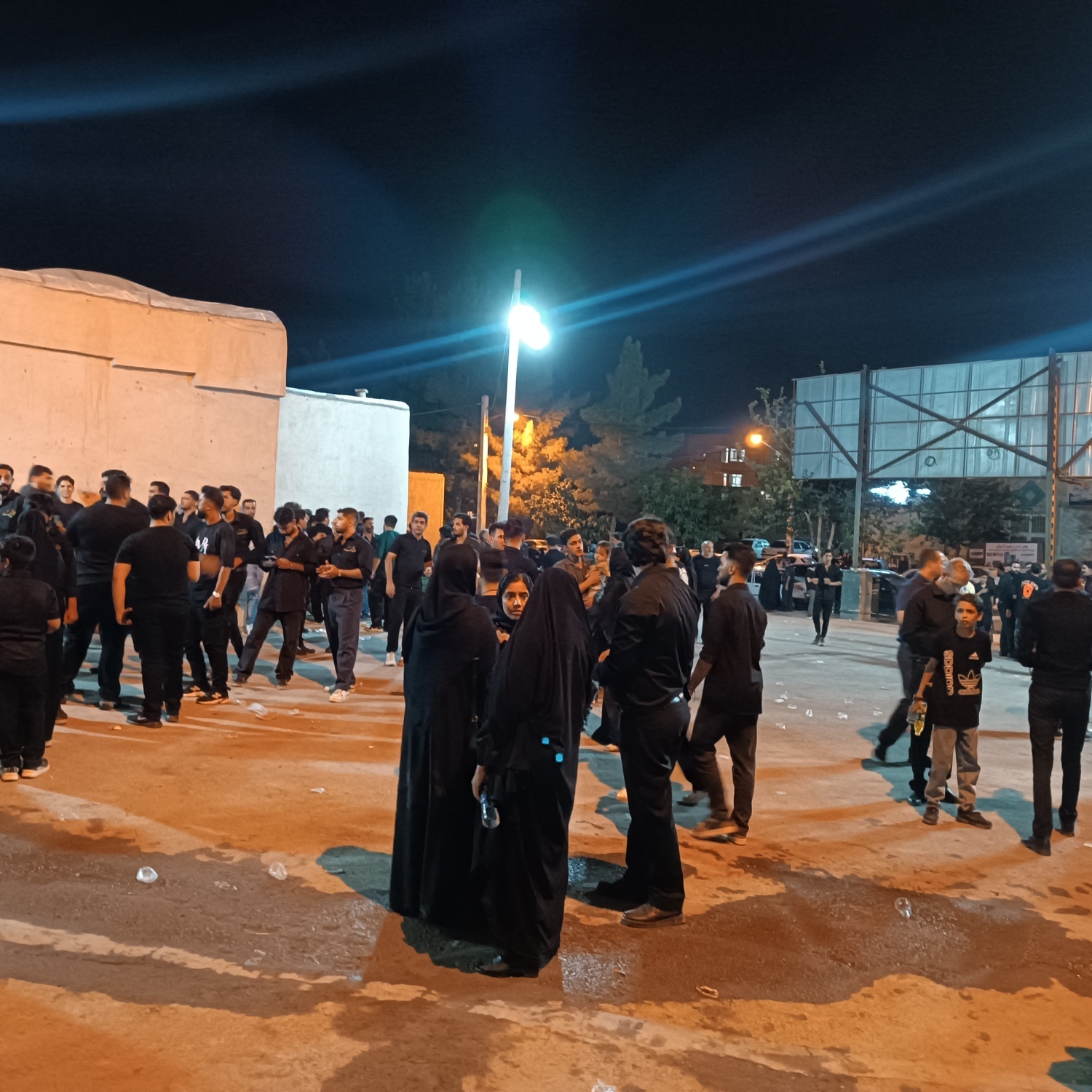 شب غربت کربلا و غریبی حسین(ع)؛ شام غریبان سرور و سالار شهیدان در کرمان برگزار شد+ فیلم